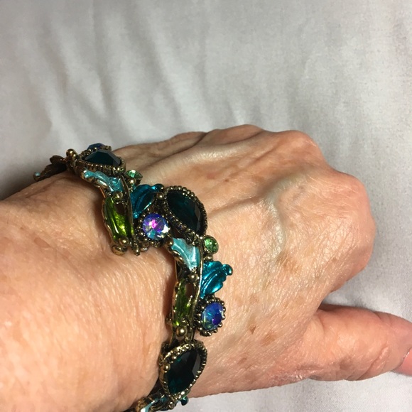 Blue & green jewel tone bangle bracelet. - Picture 4 of 4